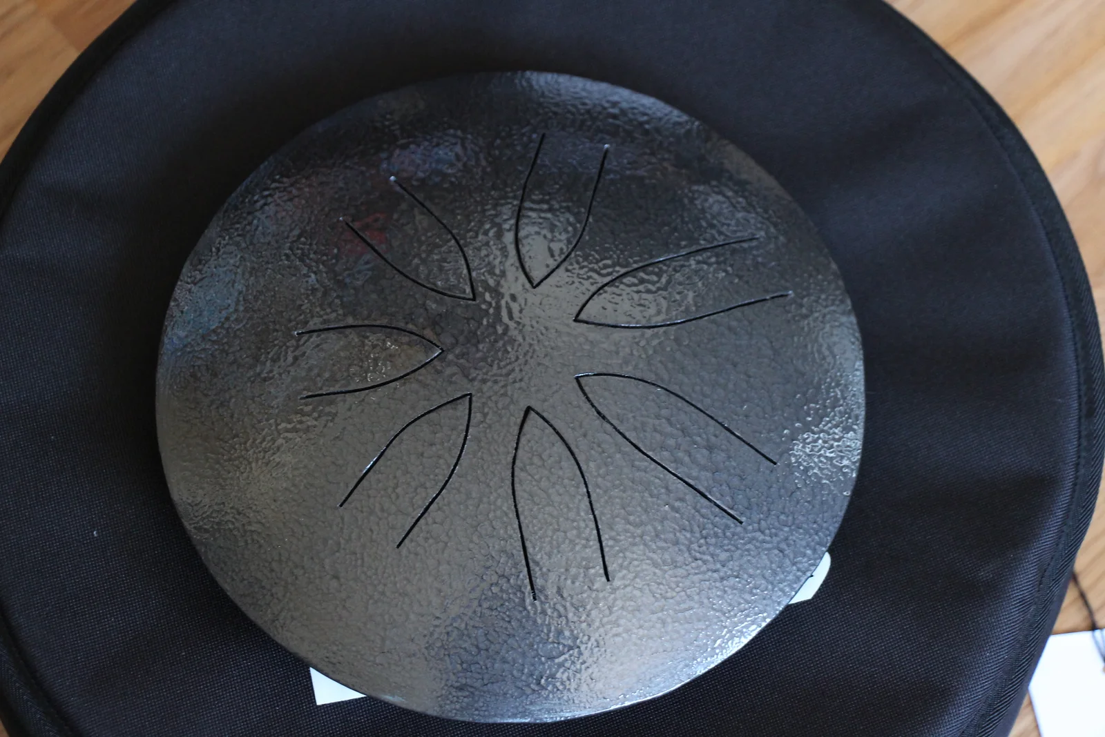 10" 7 Tone Ajna Tongue Drum Hammered Gunmet Pentat