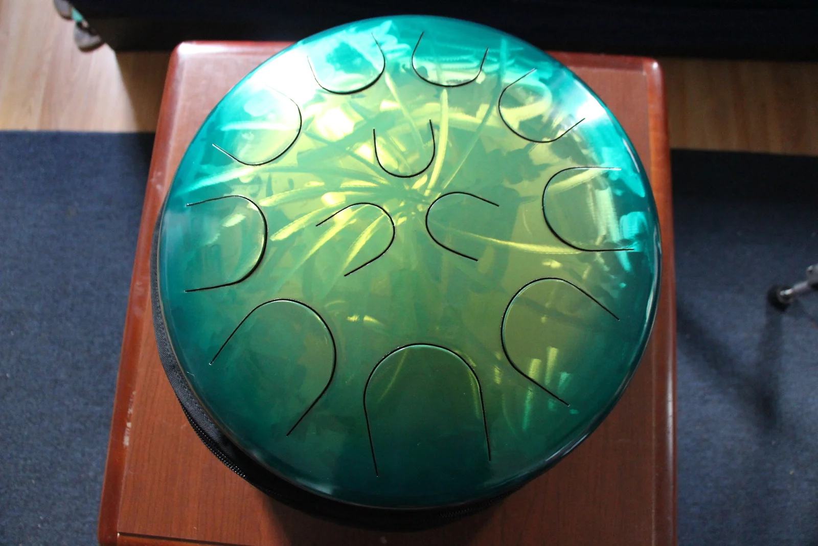Ajna 16" 12 Tone Steel Tongue Drum Candy Teal Lemon Burst F Lydian