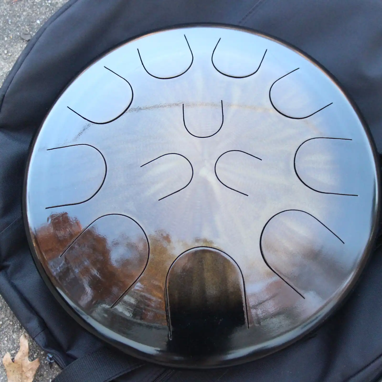 Thumbnail: Ajna 16" 12 Tone Steel Tongue Drum Candy Black Burst E Hijaz
