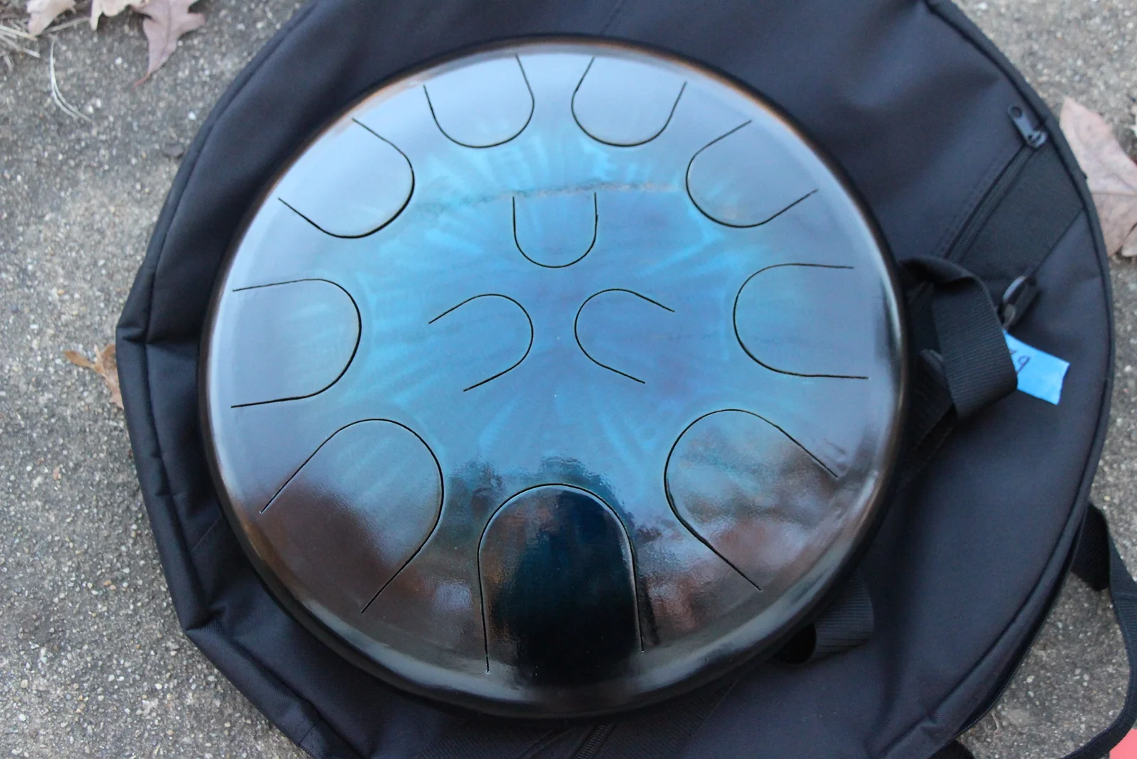 Ajna 16" 12 Tone Steel Tongue Drum Black Sapphire Burst F Lydian