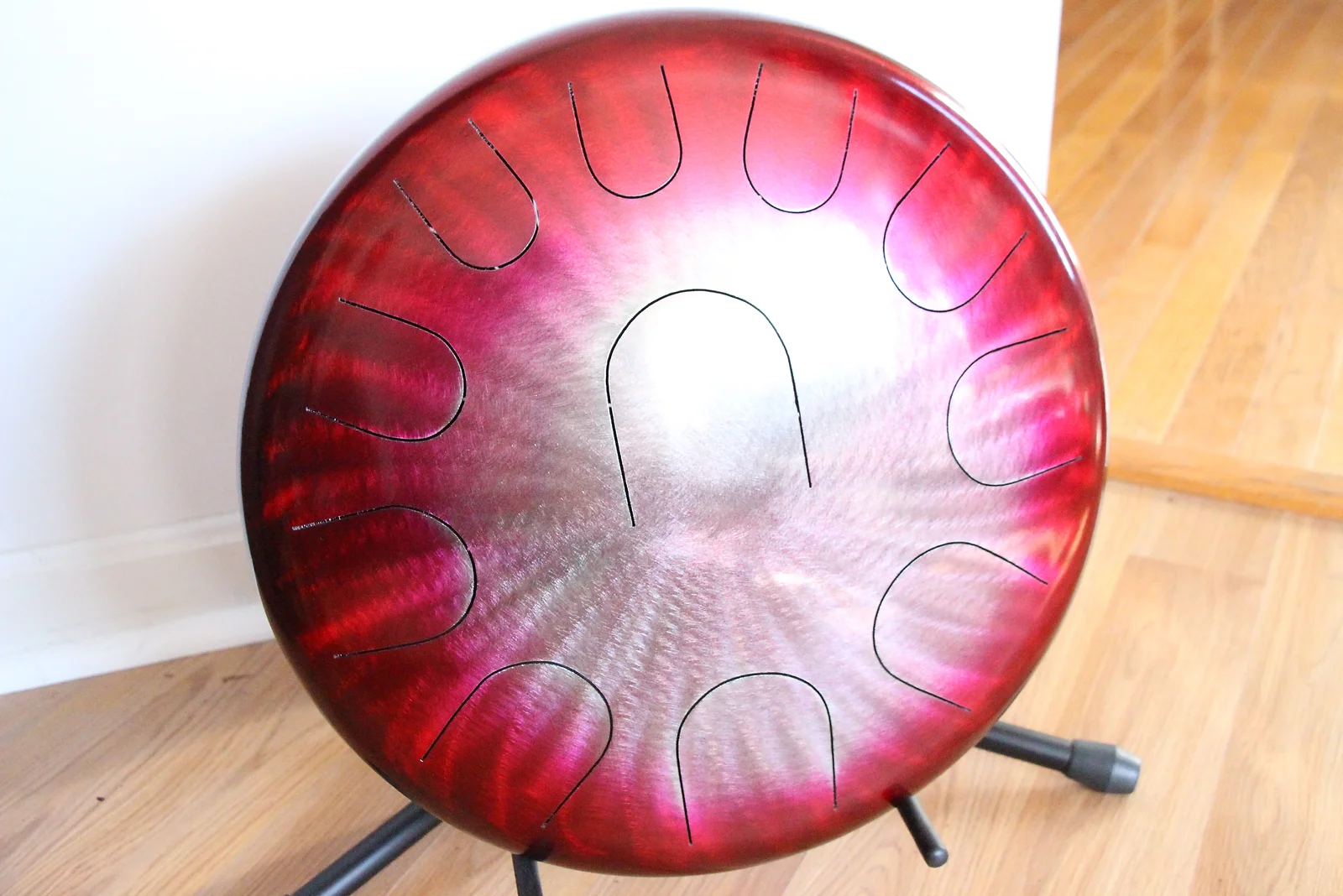 16" 23 Tone Ajna Tongue Drum Red Halo E Phry/C Maj