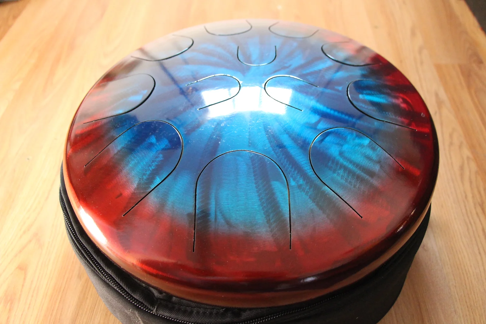 Ajna 16" 12 Tone Steel Tongue Drum Candy Red/Candy Blue F Major