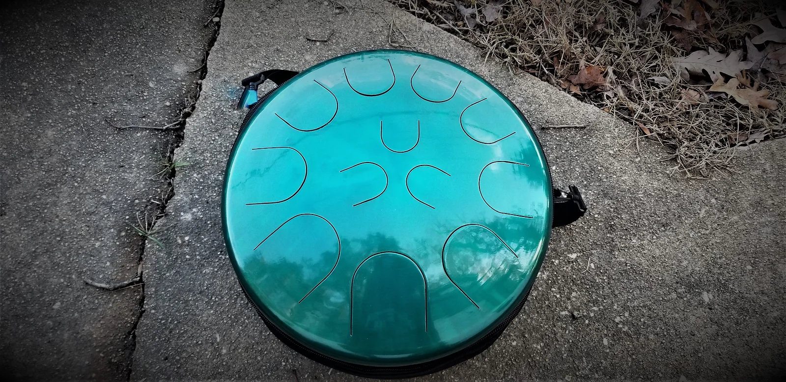 Ajna 16" 12 Tone Steel Tongue Drum Candy Teal E Hijaz